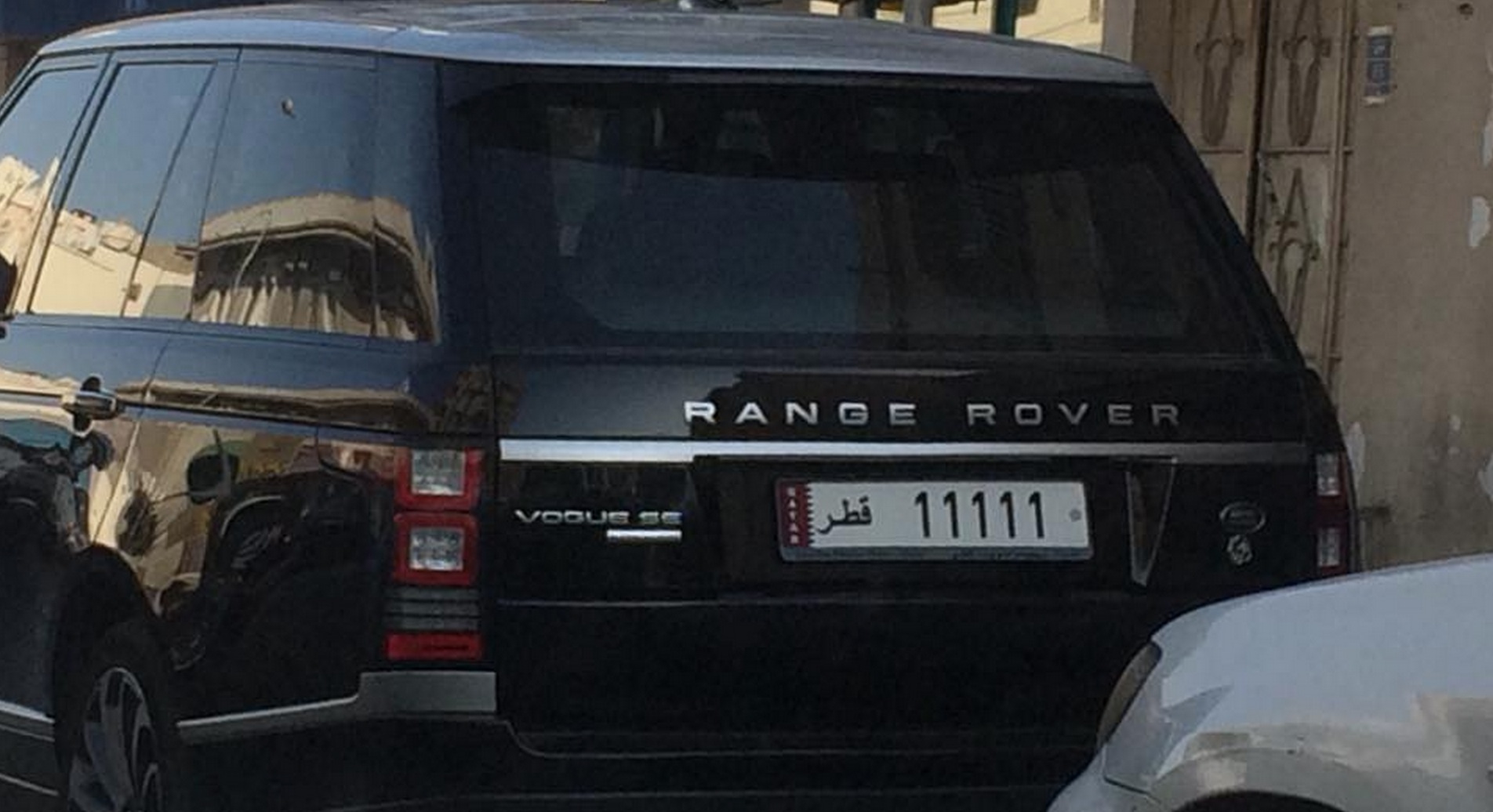 Bidders spend more than QR10 million on fancy number plates