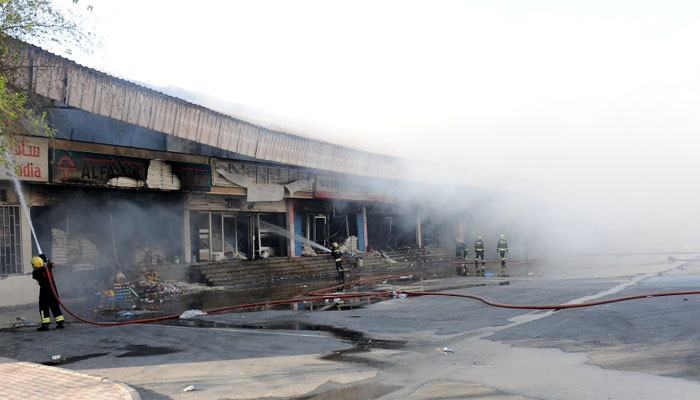 Fire at Central Market damages nearly a dozen shops