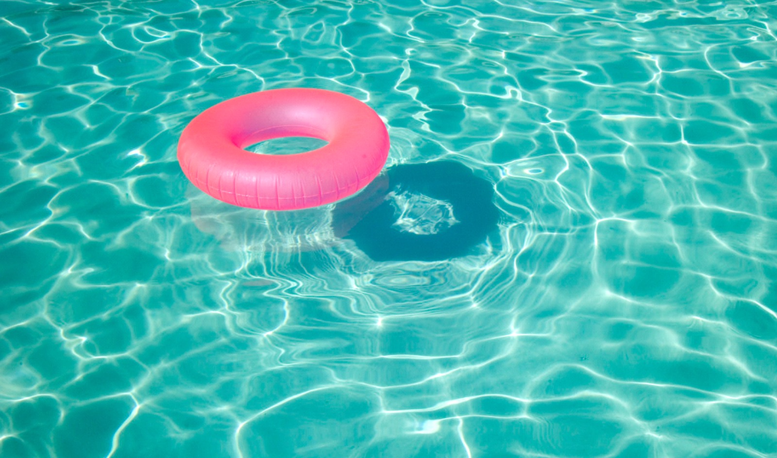 #QLtips: Keep an eye on the kids when you go swimming