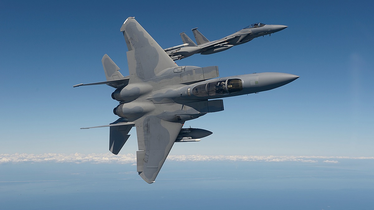 Six F-15 Fighter Jets From U.S Set to Arrive in Qatar by 2021