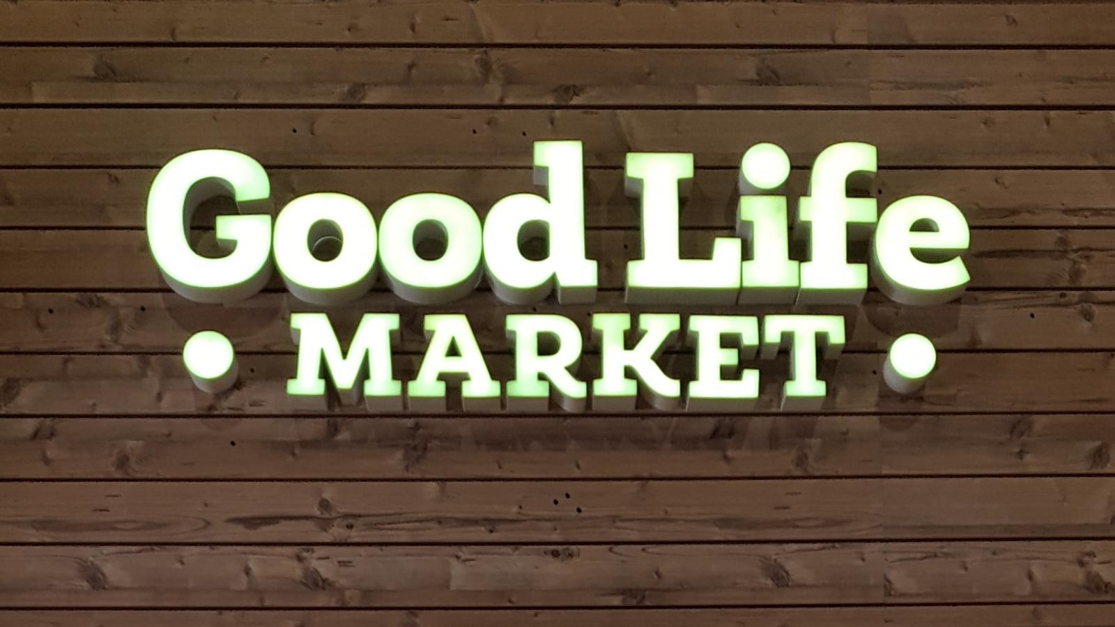 "The Debate": A discussion about healthy eating presented by Good Life Market