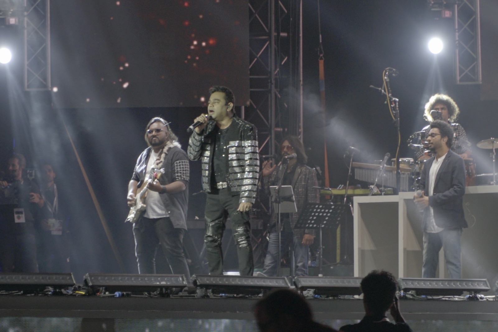 A.R. Rahman captivates thousands in Qatar with his marvelous music