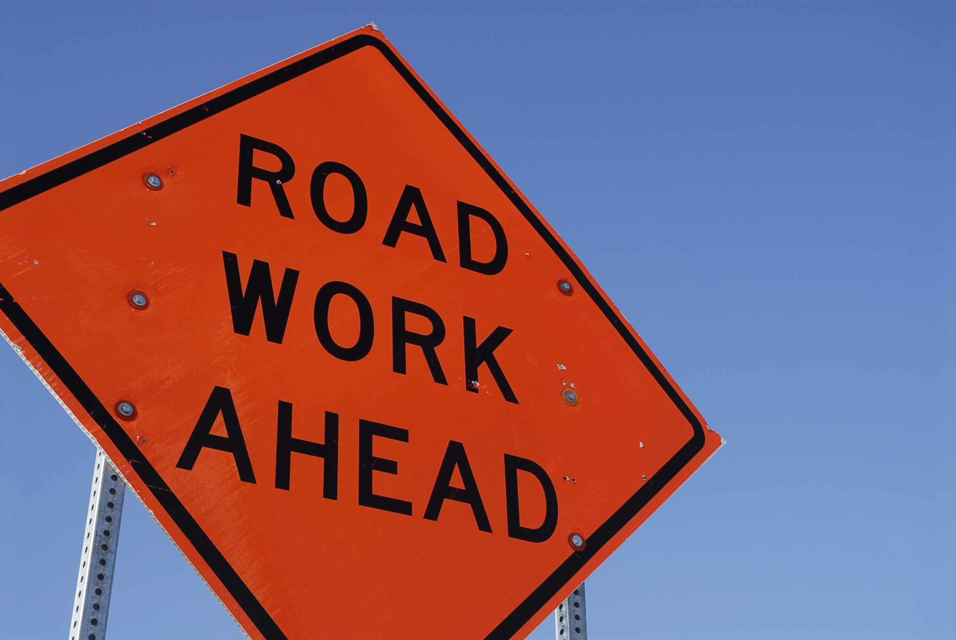 Al Gharafa Immigration Bridge closed as emergency work begins 