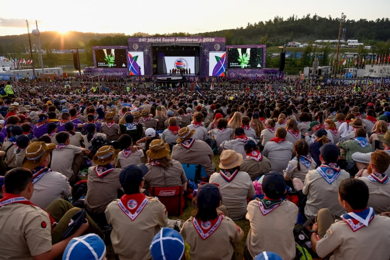 Qatari delegates take part in World Scout Jamboree