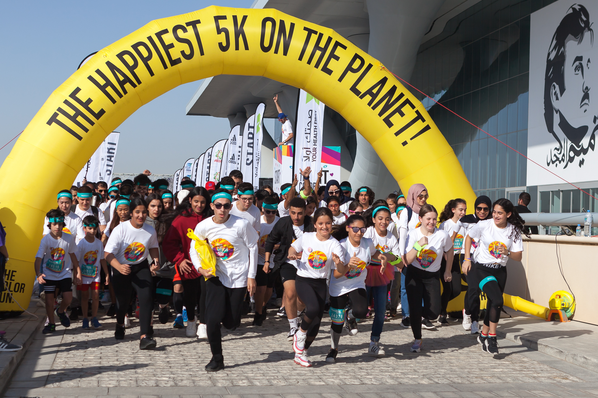 WATCH: More than 10,000 participants took part in The Color Run 2020