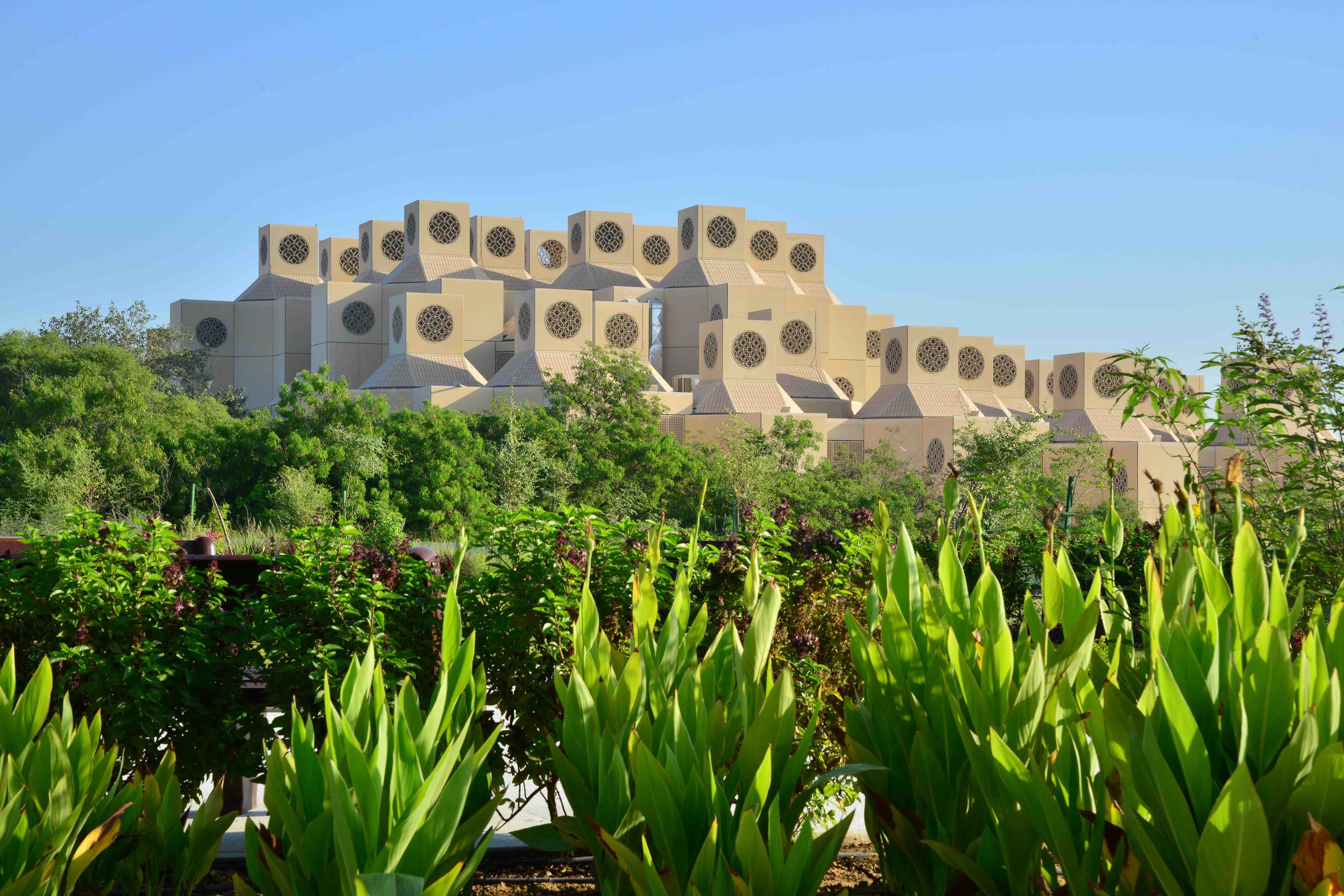 Qatar University implements distance education system for its spring 2021 semester