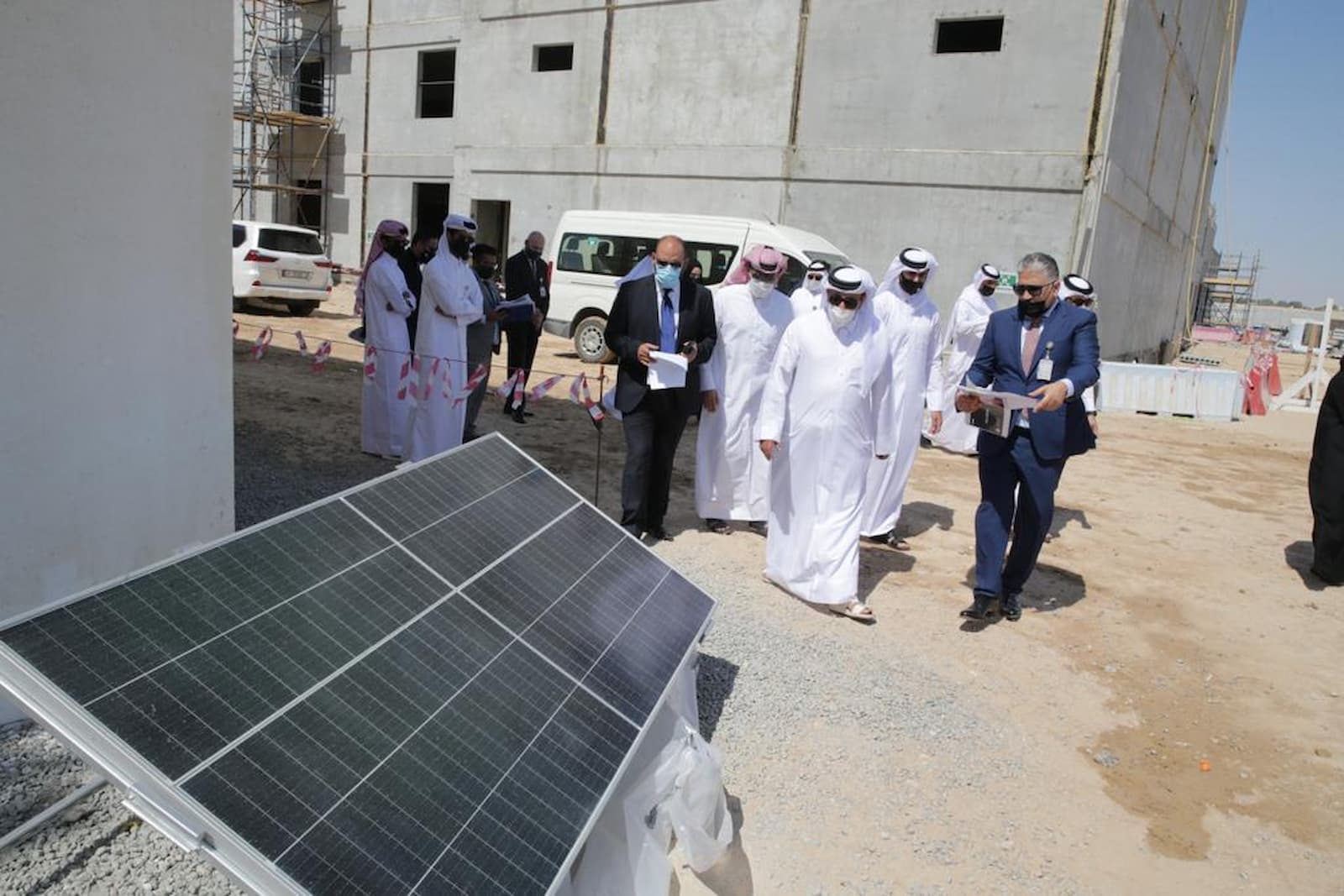 Minister inspects construction works of public bus infrastructure projects