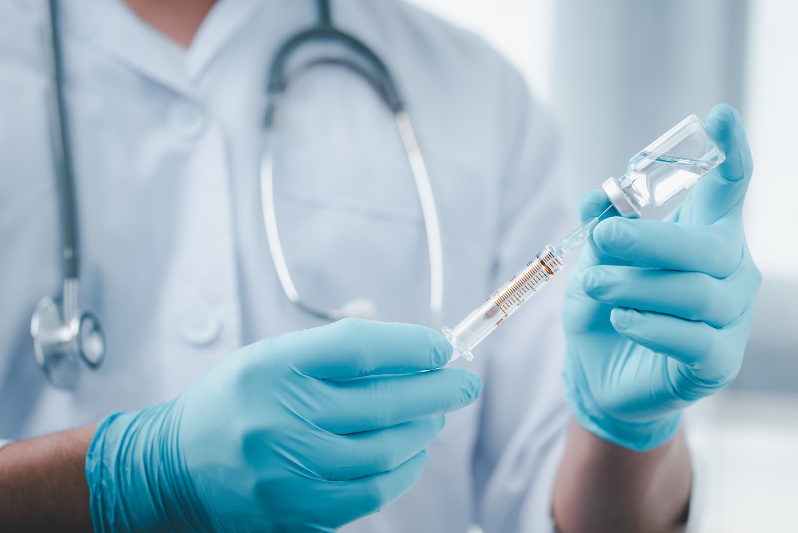 Over one million people in Qatar now fully vaccinated against COVID-19