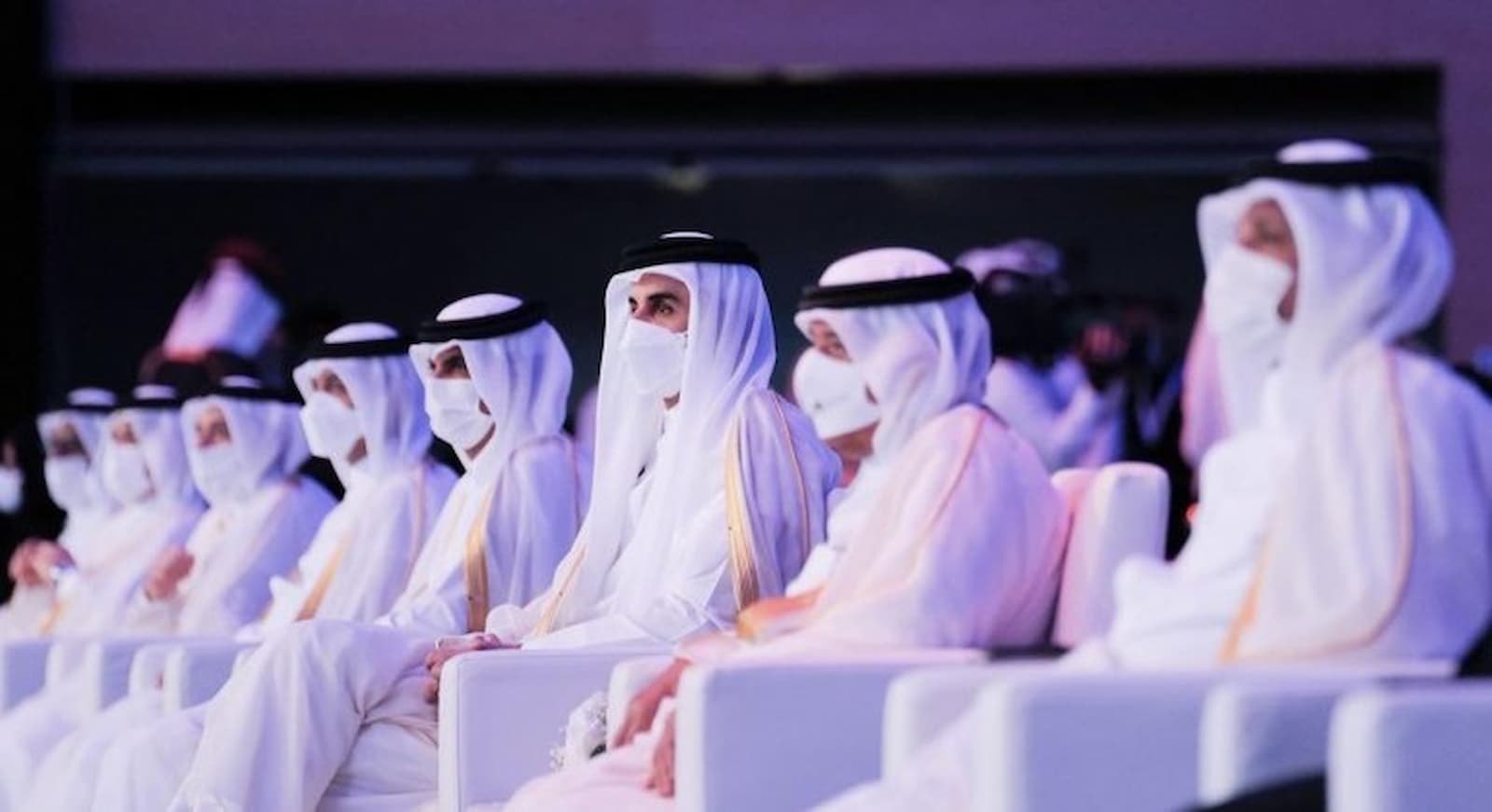 HH the Amir graces graduation ceremony of Qatar University students