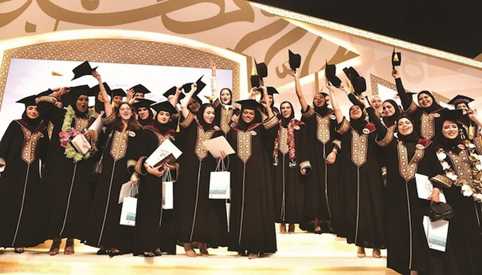 Nine QU colleges hold graduation ceremonies for 2767 female students
