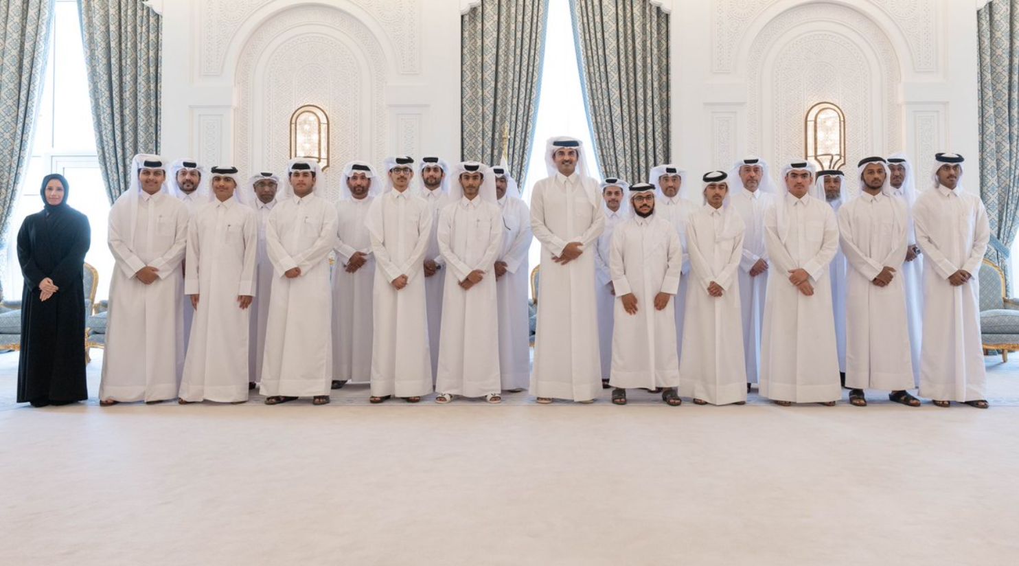 HH The Amir, HH Sheikha Jawaher honour top male, female high school students