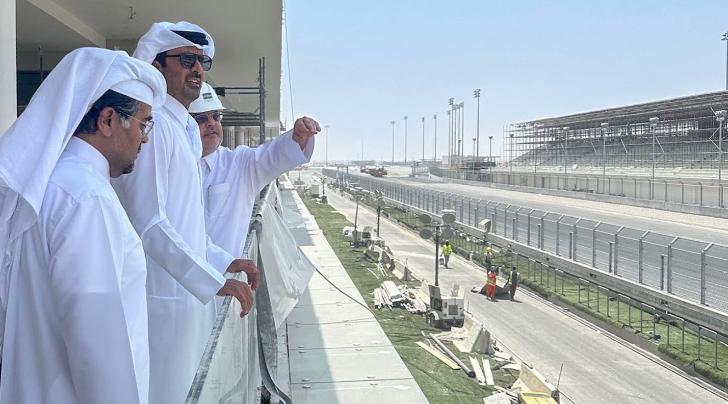 HH The Amir makes a visit to Lusail International Circuit