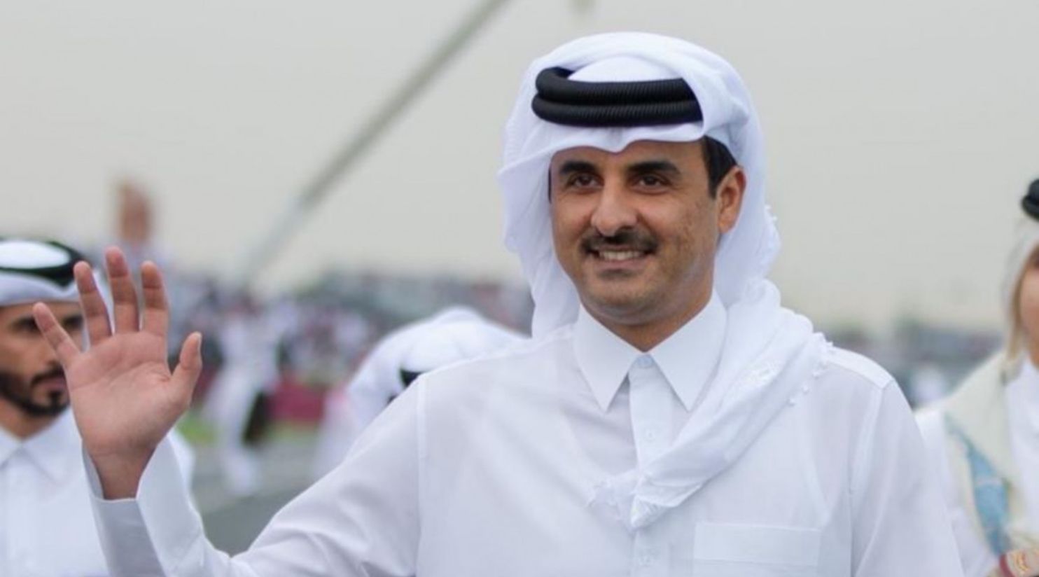 HH The Amir congratulates Qataris and residents on National Day