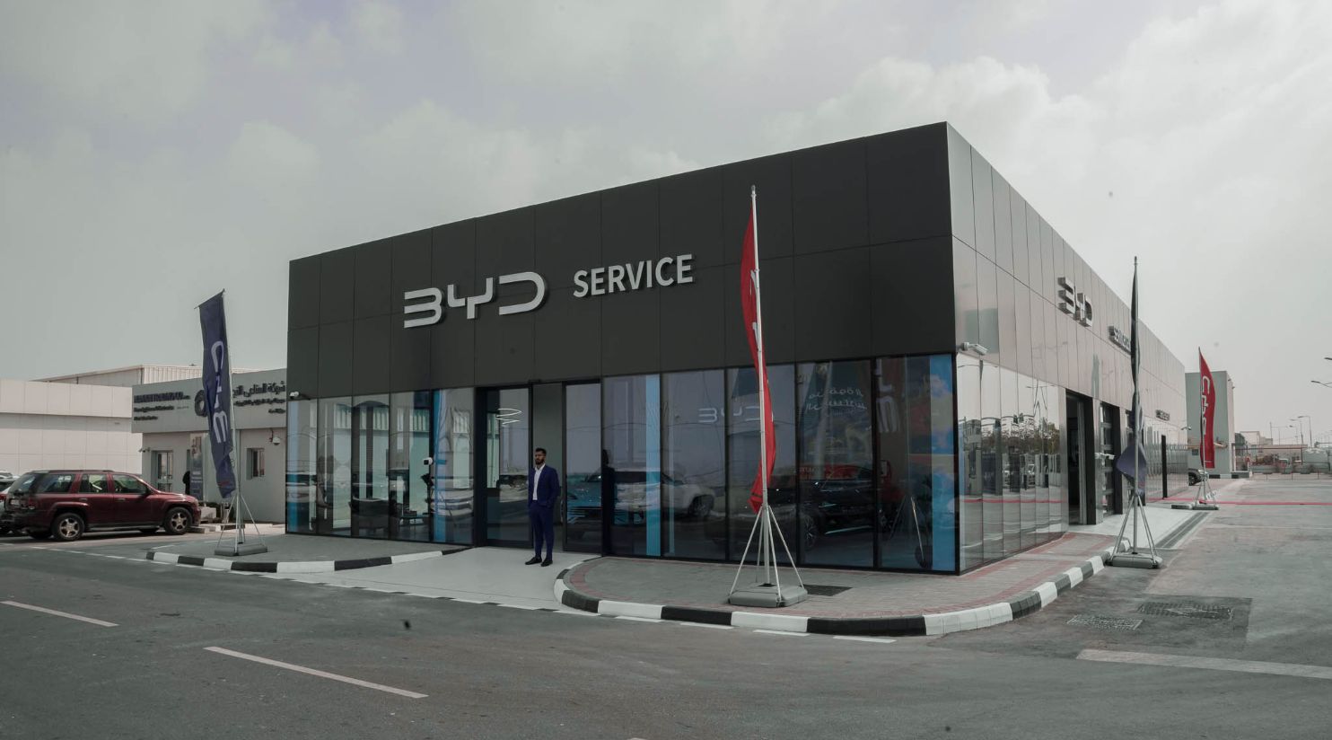 Mannai Inaugurates Cutting-Edge Service Center for BYD