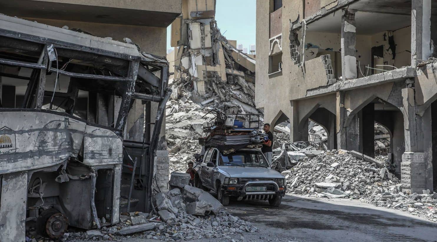 Qatar, Egypt vow to continue tireless efforts to end war in Gaza