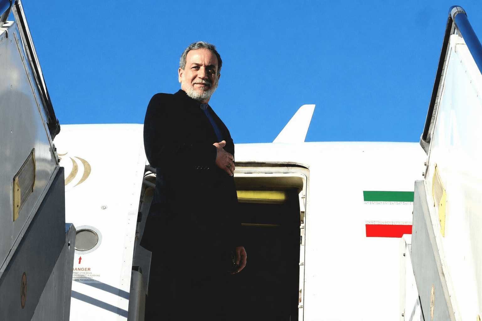 الحرس الثوري الإيراني يهدد بوقف صادرات الطاقة في المنطقة بسبب الحصار الأمريكي المتجدد