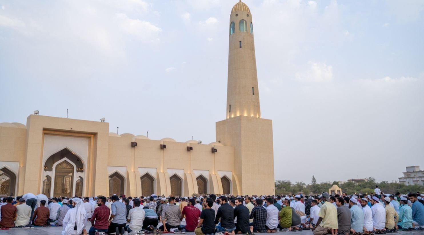 وزارة الأوقاف تطلق تطبيق "حاضر" لتعزيز إدارة المساجد رقمياً