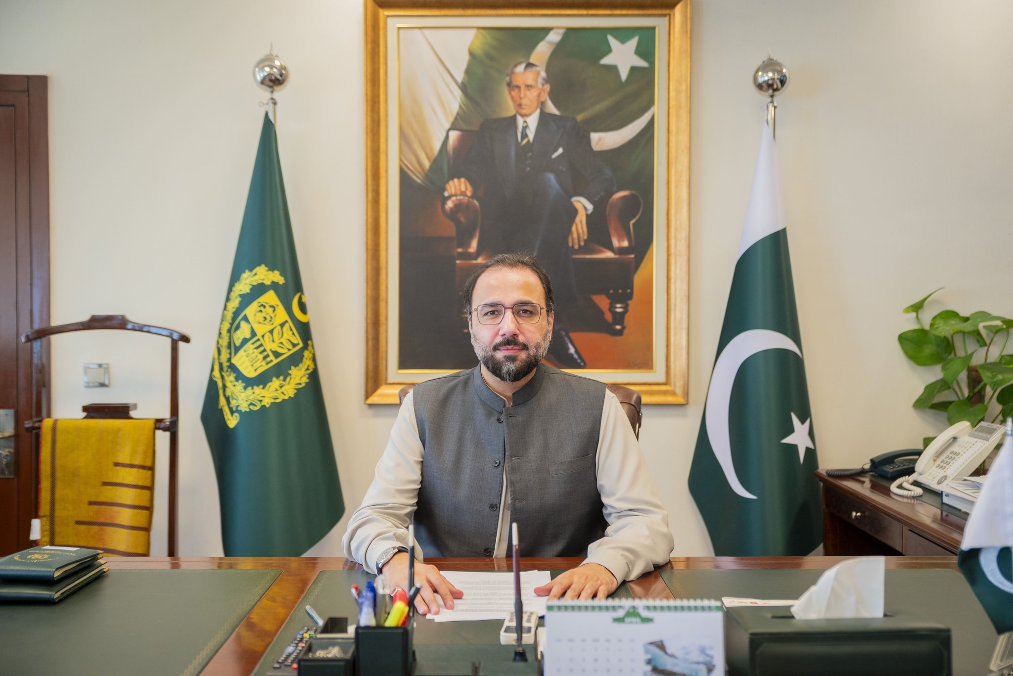 Pakistani Minister Praises Qatar's Support for Community, Highlights Growing Labour Partnership