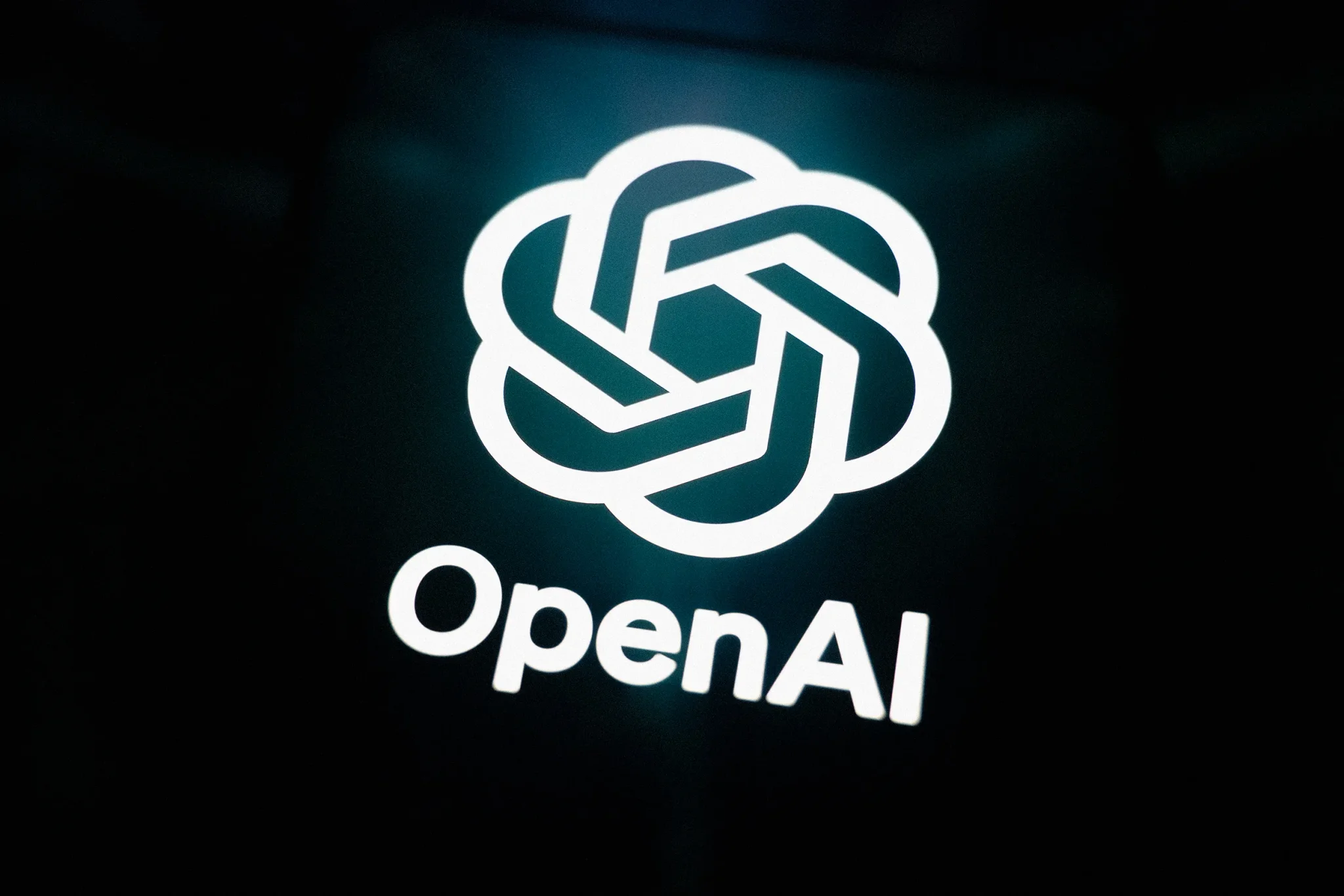 OpenAI Suspends Work on Latest AI Models After Security Restrictions Bypassed