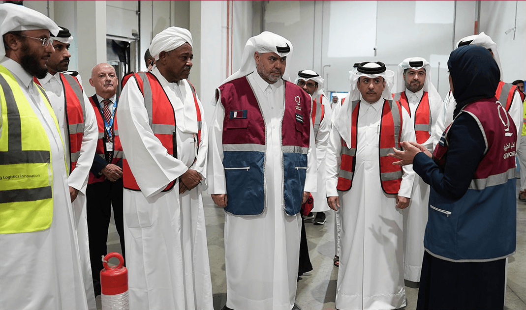 قطر الخيرية تطلق جسر مساعدات طبية إلى السودان يضم 50 شاحنة