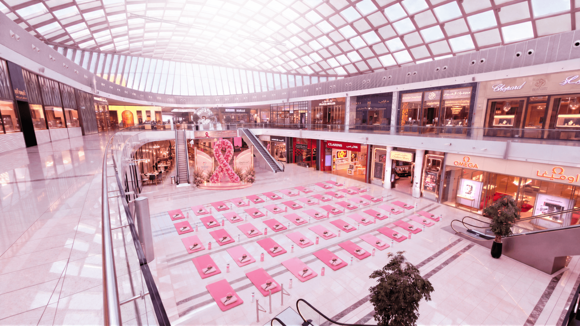 دوحة فستيفال سيتي تجمع المجتمع في «Pink Fest» خلال شهر التوعية بسرطان الثدي