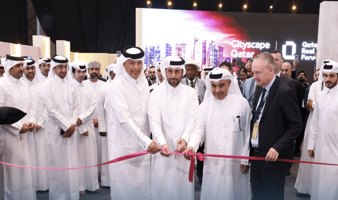 Minister of Municipality Inaugurates 4th Qatar Real Estate Forum 2026