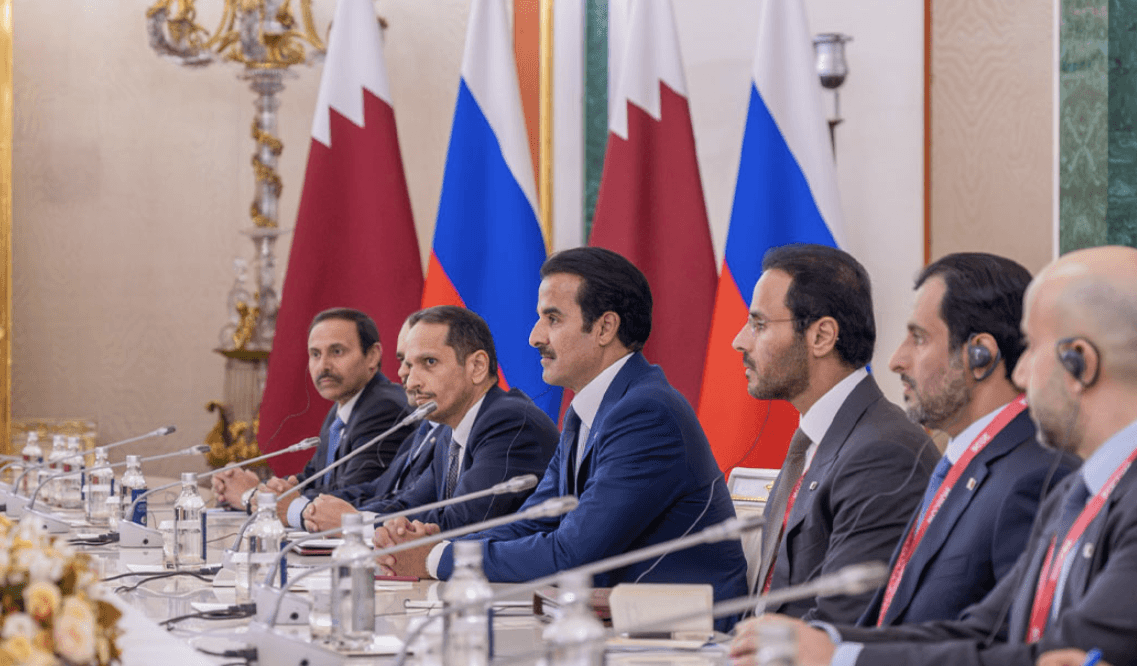 HH the Amir and Russian President Discuss Regional and International Issues