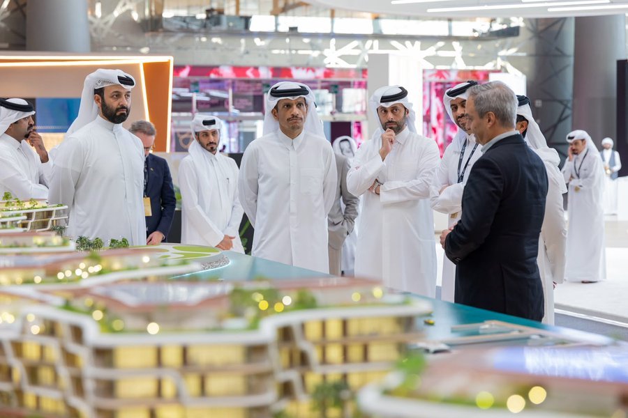 رئيس الوزراء يتفقد معرض سيتي سكيب قطر بالتزامن مع منتدى قطر العقاري