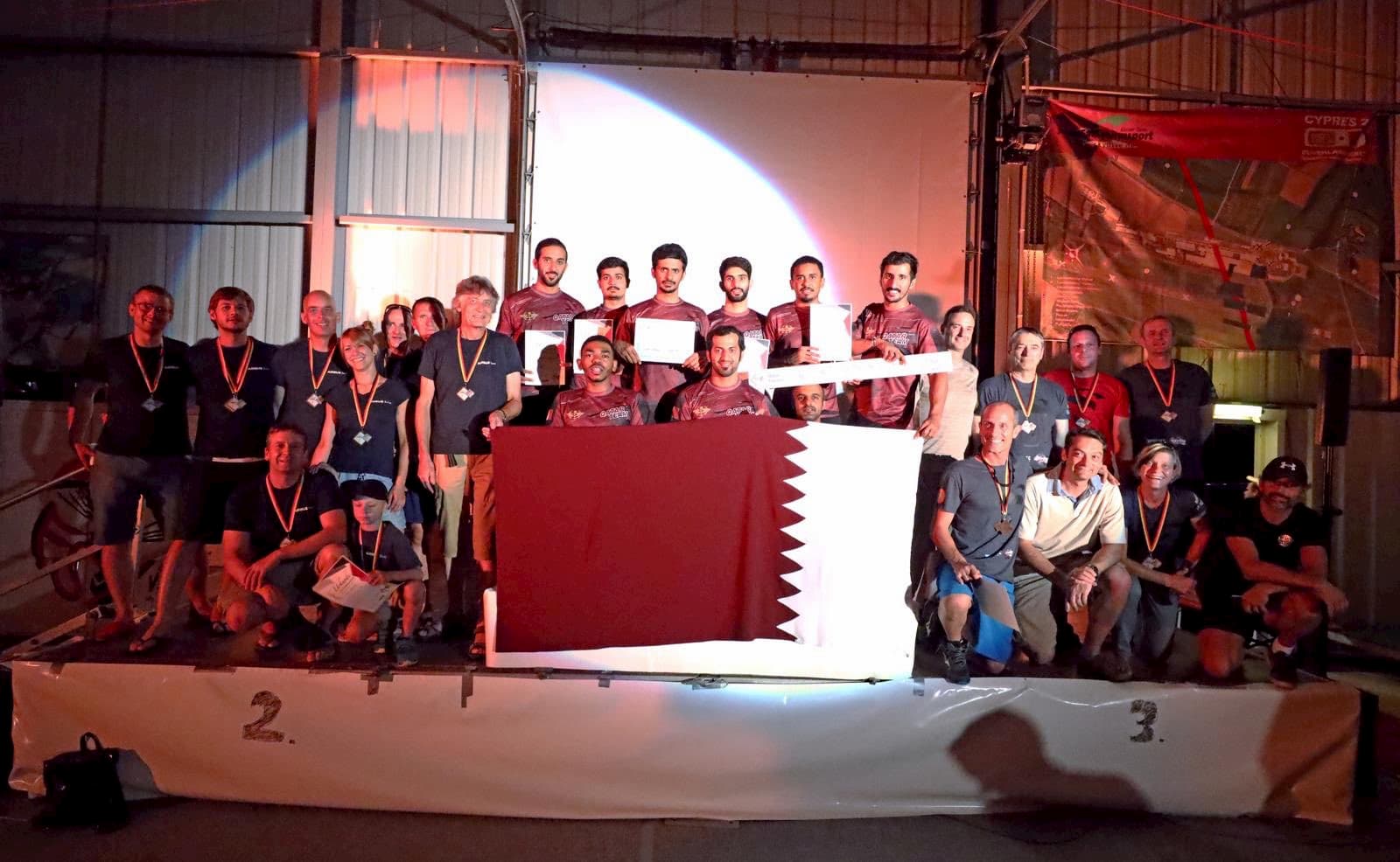Qatar's special forces parachuting team sets new record in Germany