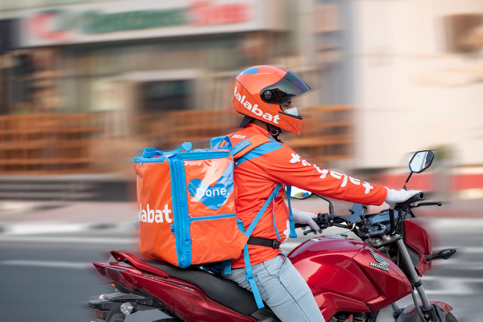 Talabat launches pharmaceutical delivery services
