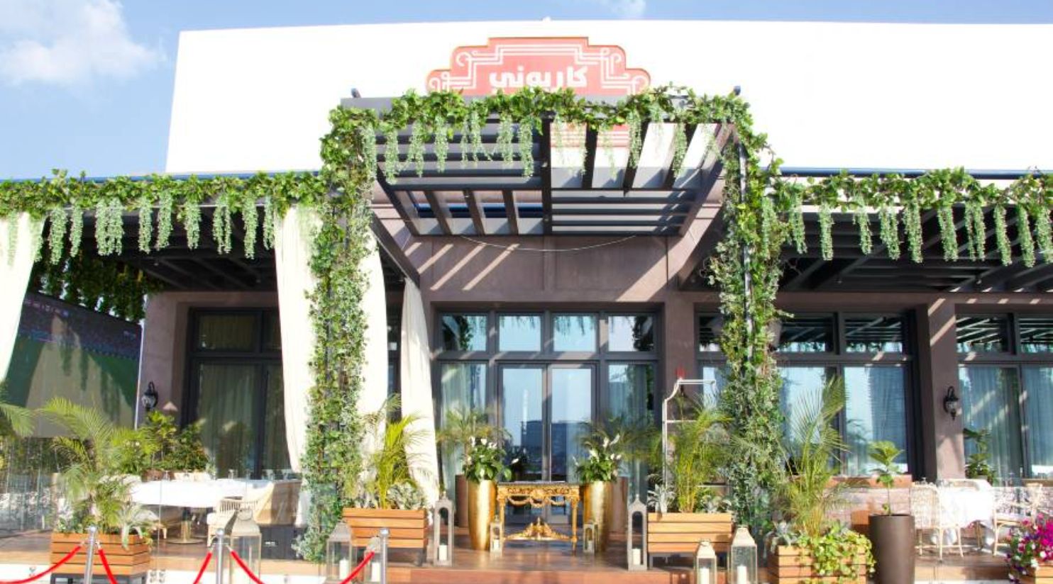 Major Food Group’s Celebrated pop-up CARBONE BEACH is coming to Al Maha Island
