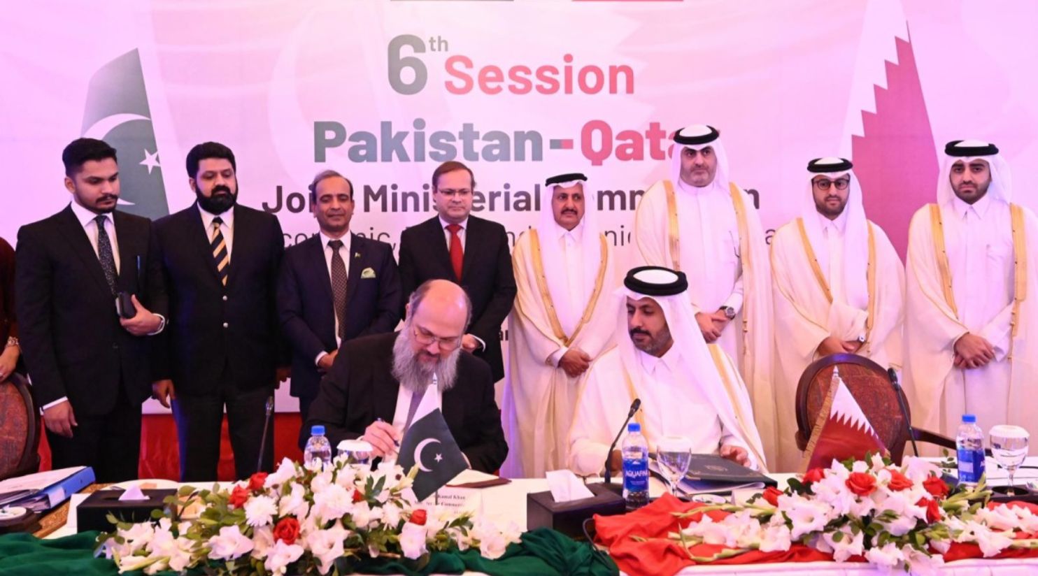 Qatar, Pakistan set sights on deeper economic ties