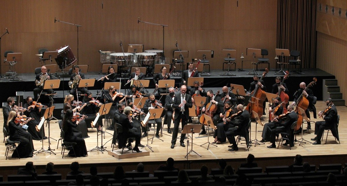 Qatar Philharmonic Orchestra: An American in Paris